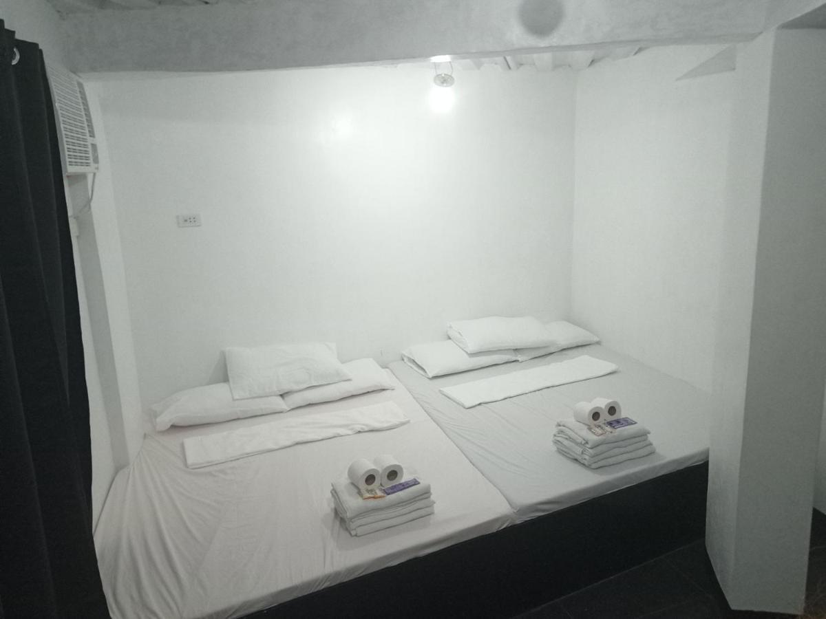 Ludy'S 2 Pension House Carles Dış mekan fotoğraf