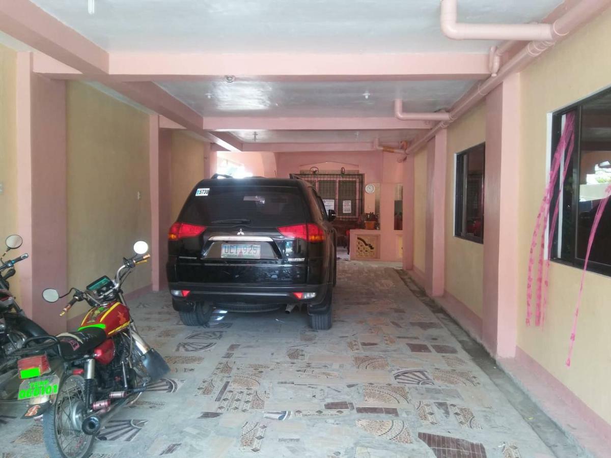 Ludy'S 2 Pension House Carles Dış mekan fotoğraf